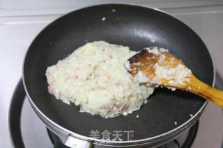 Baked Mashed Potatoes with Meatballs in Tomato Sauce recipe