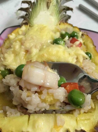 Pineapple Seafood Cheese Baked Rice
