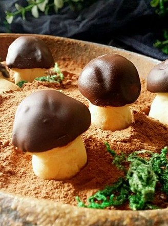 Cute Mushroom Biscuits recipe