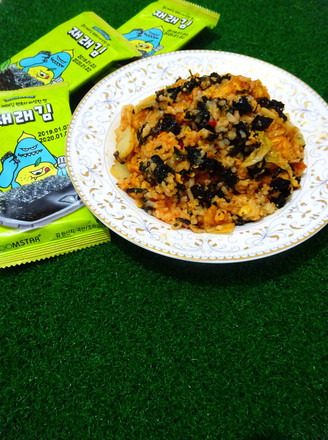 Fried Rice with Spicy Cabbage and Seaweed Egg recipe
