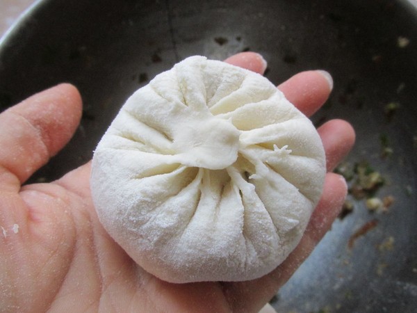 Chinese Leek and Vermicelli Steamed Buns recipe