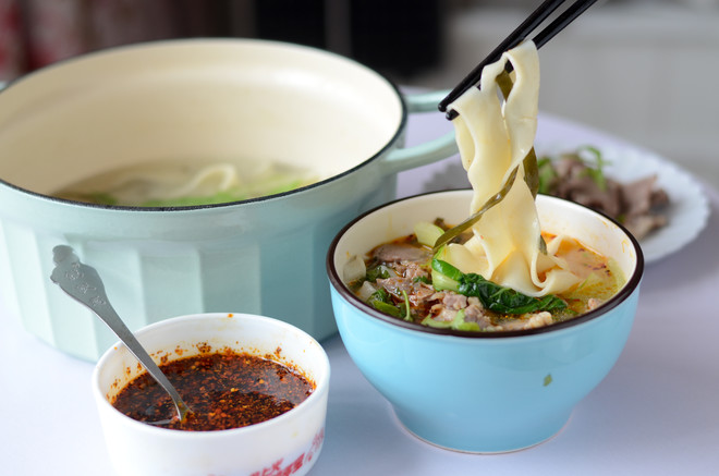 [beiding Enamel Cast Iron Pot Recipe] Henan Mutton Noodle Soup recipe