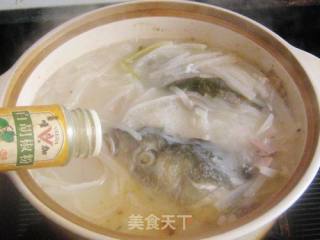 Herring Head Shredded Radish Soup recipe