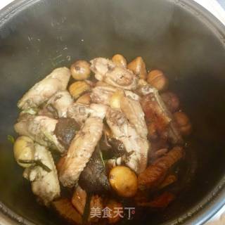 Braised Chicken Wings with Chestnuts recipe