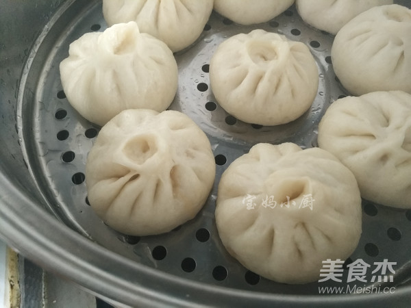 Cabbage Pork Bun recipe