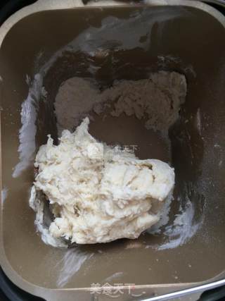 Tiled Almond Chop Bun recipe