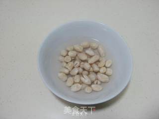 Peanuts, Red Dates and Chicken Feet Soup recipe