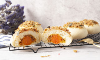 Extremely Savory Salted Egg Yolk Pork Floss Bread recipe