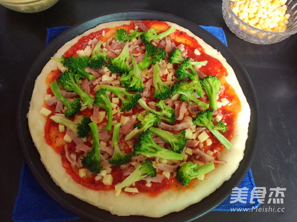 Bacon and Shrimp Pizza recipe