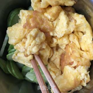 Minced Garlic Fried Egg with Cucumber recipe
