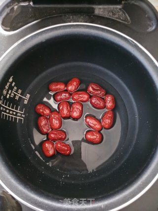 Red Date Cake recipe