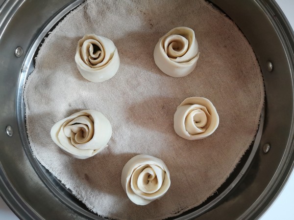 Rose Steamed Dumplings, Delicious and Simple, Shaped Like Flowers, Just Serve recipe