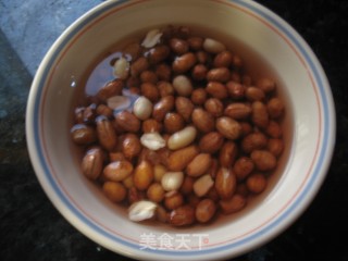 Dried Bonito and Peanut Porridge recipe