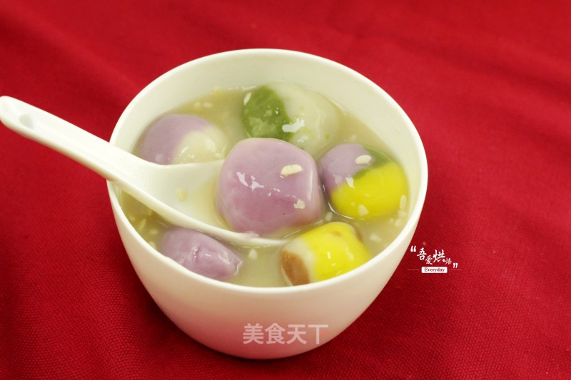 The Edible Little Stone-sweet Wine Yuhuashi Glutinous Rice Balls recipe