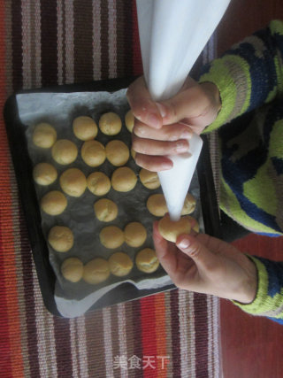 A Happy Dessert Worth Trying-cream Puffs recipe