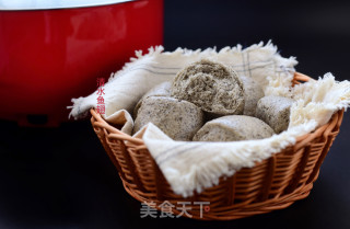 Black Sesame Knife to Cut Buns recipe