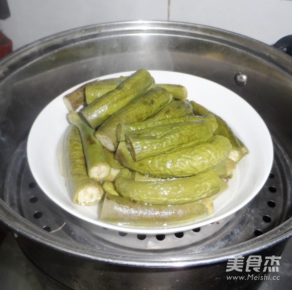 Steamed Candel with Garlic recipe