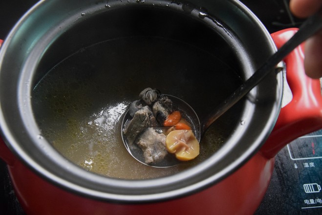 Chestnut Black Chicken Soup recipe