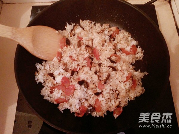 Fried Rice with Sausage and Mushroom recipe