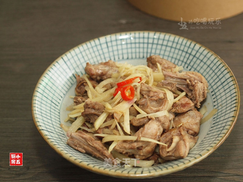 Braised Duck with Zijiang: A Seasonal Home-cooked Dish for Appetizers recipe