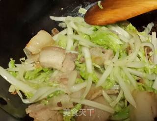 Northeast Chinese Cabbage Stewed Dried Tofu recipe