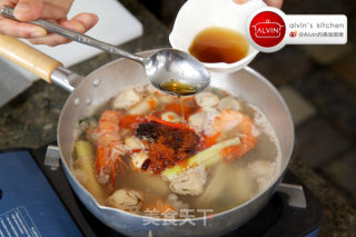 Seafood Tom Yum Goong recipe