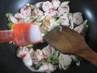 Stir-fried Shrimp Balls with Green Onions recipe