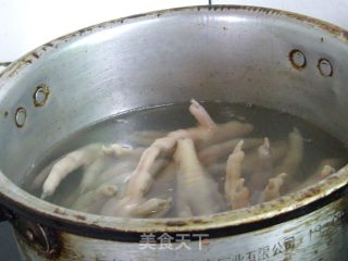 Garlic Chicken Feet: recipe