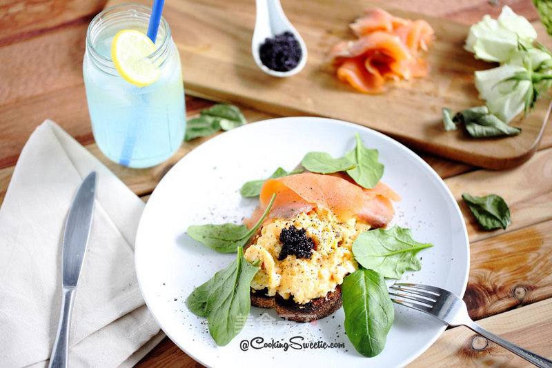 Scrambled Eggs with Smoked Salmon and Caviar
