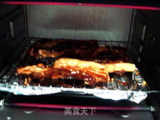 Barbecued Pork with Honey Sauce recipe