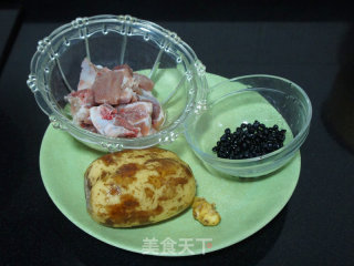 Black Bean Lotus Root Pork Ribs Soup recipe