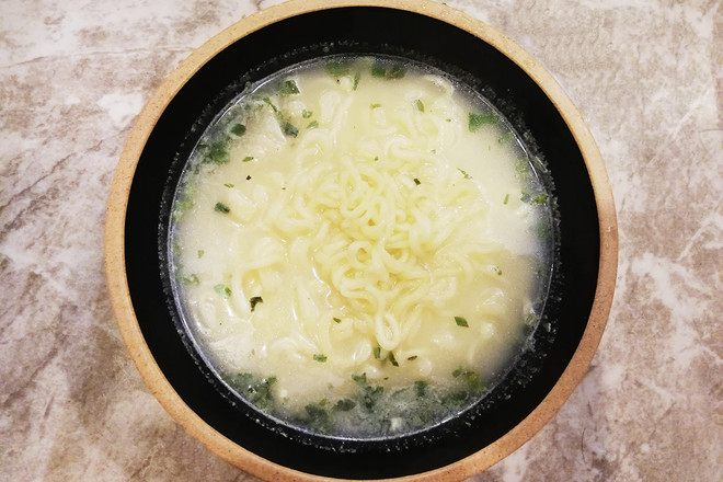 Seasonal Vegetable Beef Bone Noodle Soup recipe