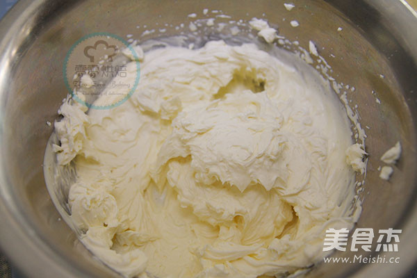 Creamy Fruit Cake Roll recipe
