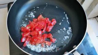 Garlic Tomato Egg Noodles recipe