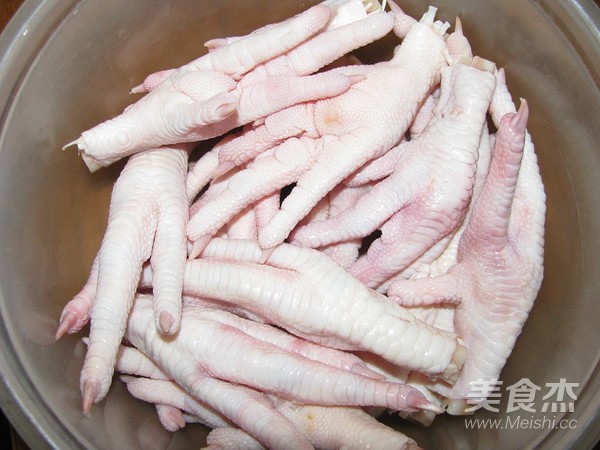 Lemon Soaked Chicken Feet recipe