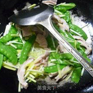 Fried Pork Belly with Leek Sprouts and Snow Peas recipe