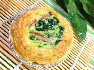 Spinach Salted Egg Tart recipe