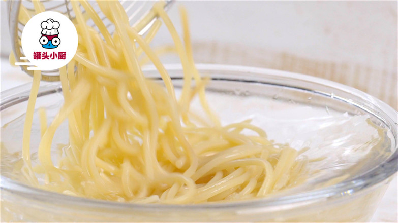 Mushroom Pasta with Ultra Low Fat White Sauce recipe