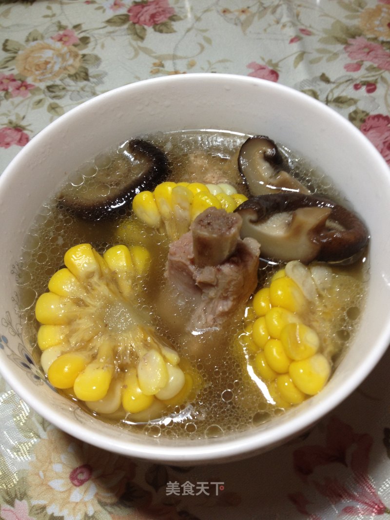 Mushroom and Corn Pork Ribs Soup recipe