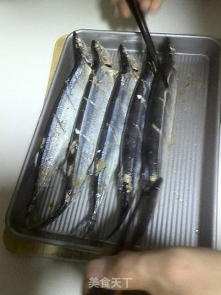 Grilled Saury with Seasonal Vegetables and Salt recipe