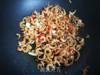 Stir-fried Dried Shrimp with Green Pepper recipe