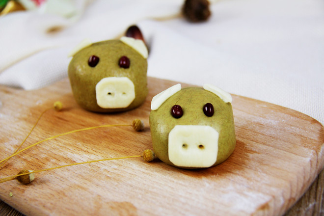 Make A "pig" in The Year of The Pig, and Wish You A New Year recipe
