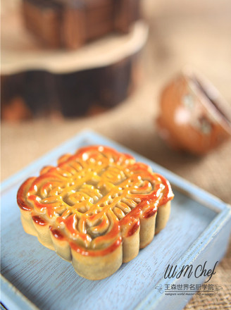 Cantonese Bean Paste Mooncake