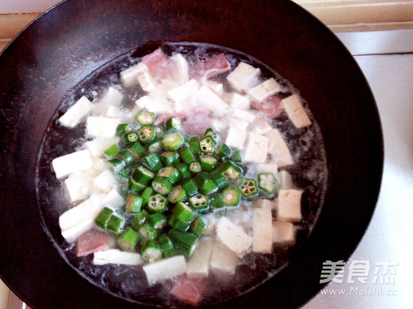 Okra Tofu Soup recipe