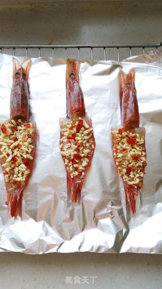 Roasted South American Red Shrimp with Garlic recipe