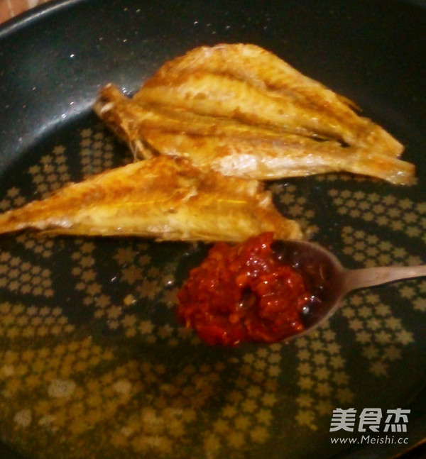 Spicy Red Shirt Fish recipe