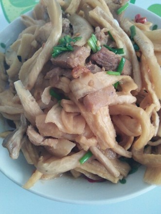 Dried Radish Boiled Pork Slices recipe