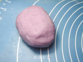 Change The Pattern to Make Steamed Buns---【purple Potato Flowering Buns】 recipe