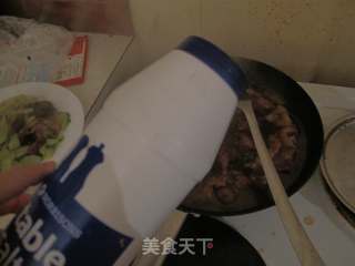 Moisturizing and Beautifying-rock Sugar Trotters recipe