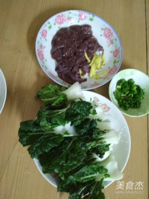 Cabbage and Pork Liver Soup recipe